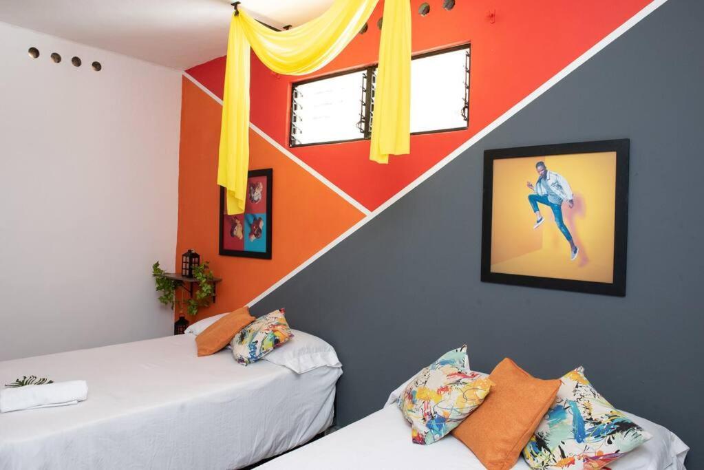 Apartamento Pleasant House 20 People In Laureles