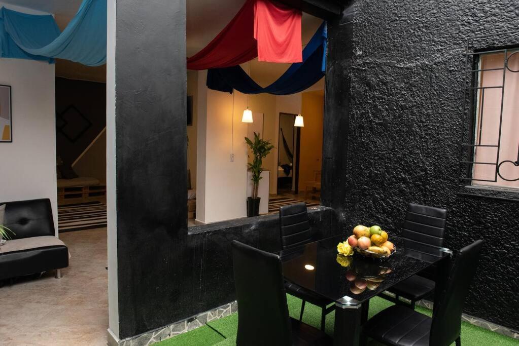 Apartamento Pleasant House 20 People In Laureles